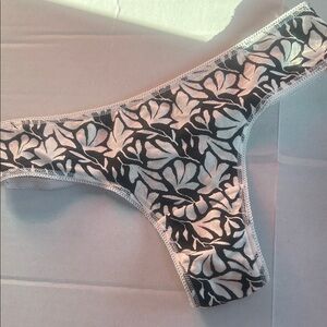 Sinsay cotton panties thong floral S